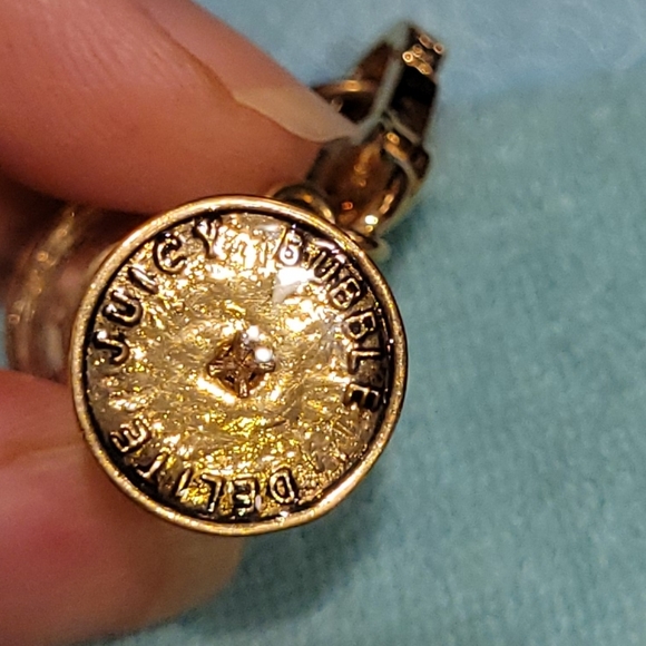 JUICY COUTURE PINK BUBBLE GUM MACHINE CHARM - Picture 6 of 9